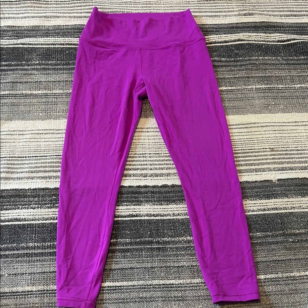 Athleta 7/8 Tight Purple Leggings Small